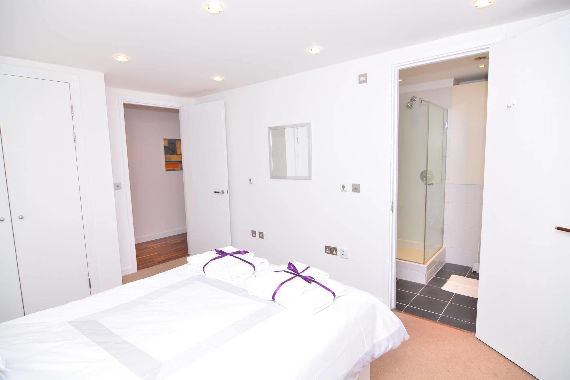 Apartment Wharf - Canary South London Exterior photo