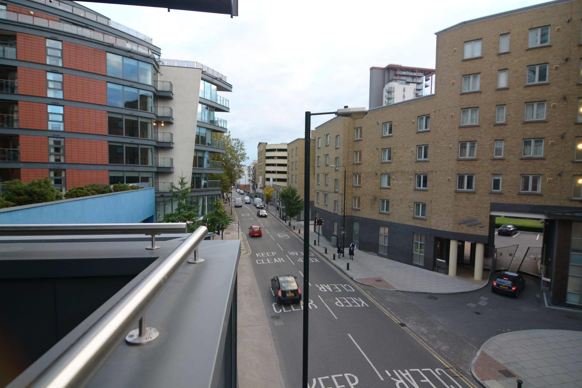 Apartment Wharf - Canary South London Exterior photo